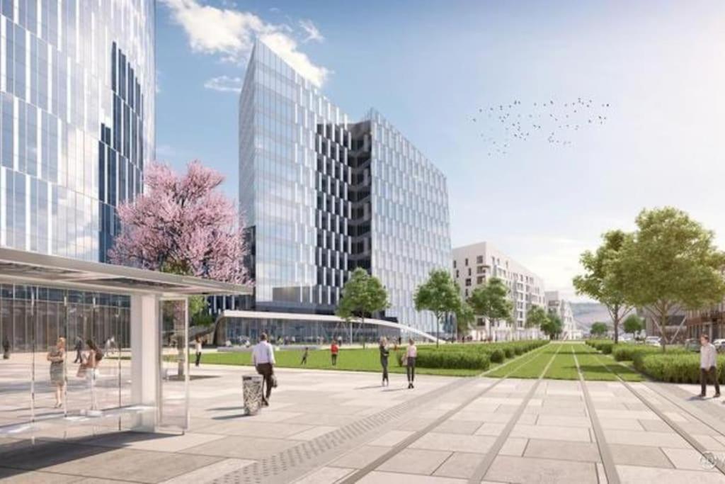 Paradis Express Neuf Face Aux Guillemins Liege Ngoại thất bức ảnh